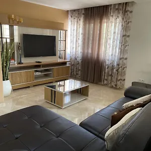 Avenida Apartment